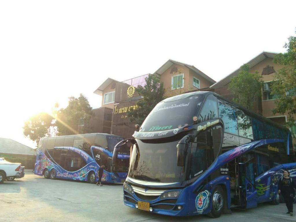 Le Parc Wangnang Hotel Phitsanulok Dış mekan fotoğraf