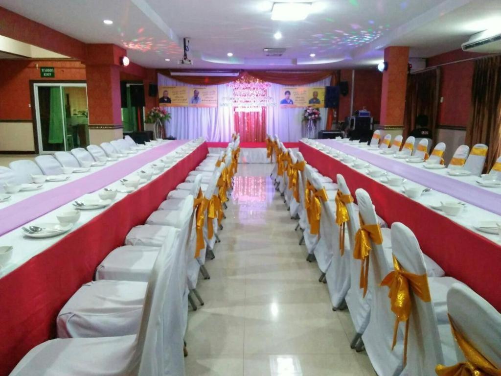 Le Parc Wangnang Hotel Phitsanulok Dış mekan fotoğraf