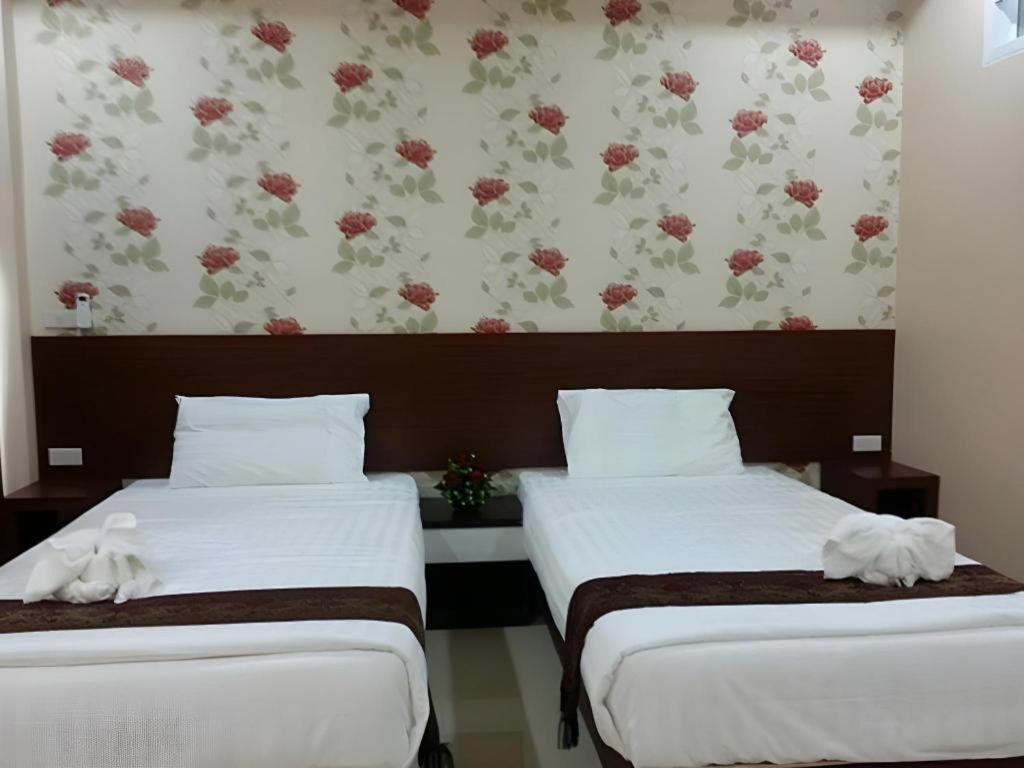 Le Parc Wangnang Hotel Phitsanulok Dış mekan fotoğraf