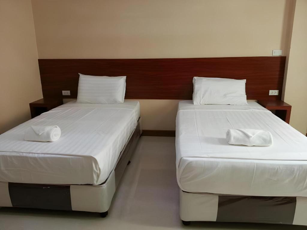 Le Parc Wangnang Hotel Phitsanulok Dış mekan fotoğraf